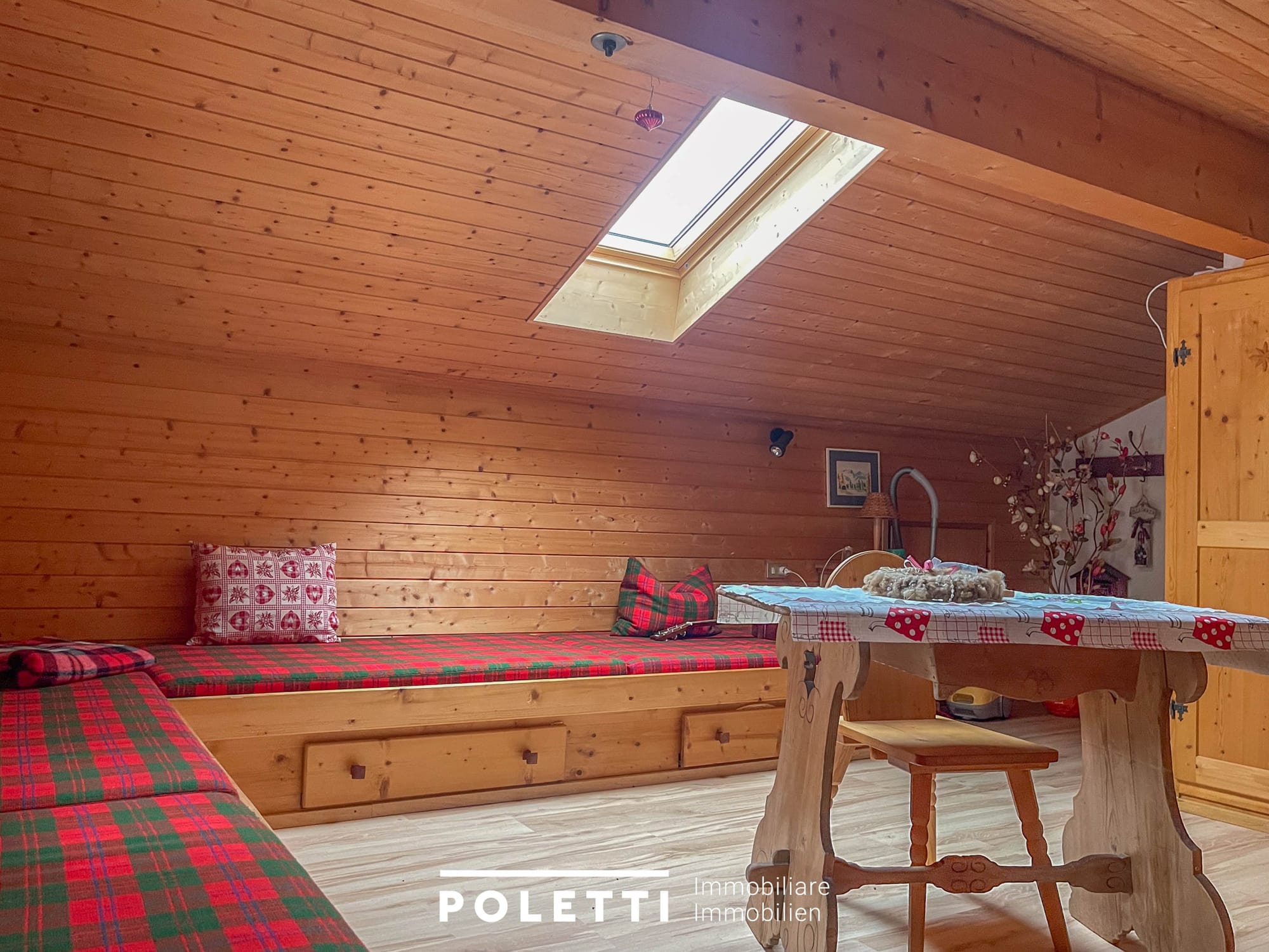 Appartamento-con-balcone-panoramico-e-garage-a-Avelengo-Zona-Oberdorf-Avelengo-di-Sopra-E350.000-9