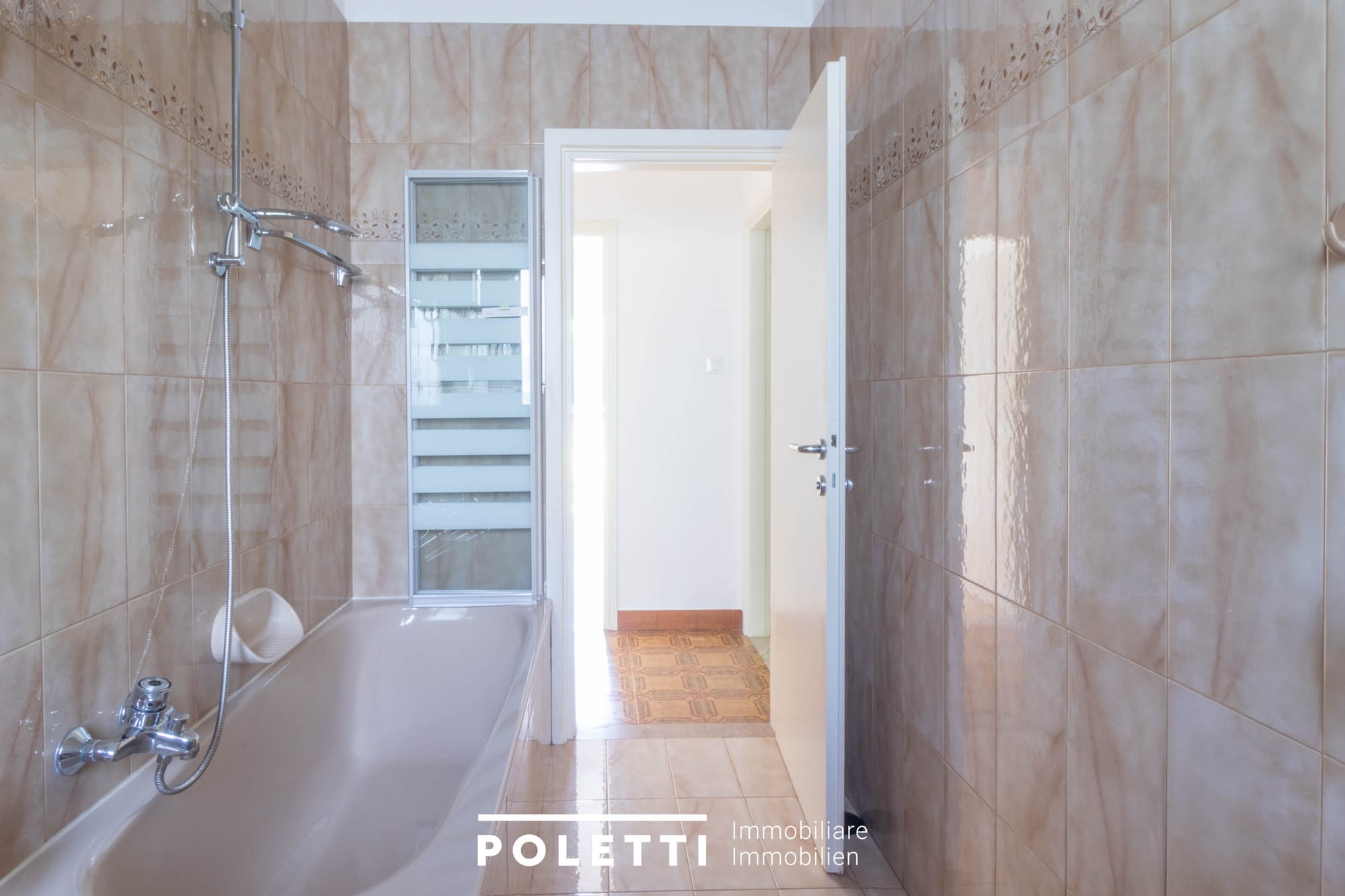 Trilocale-in-zona-ospedale-a-Merano-Zona-Stadtzentrum-Centro-Citta-E415.000-9