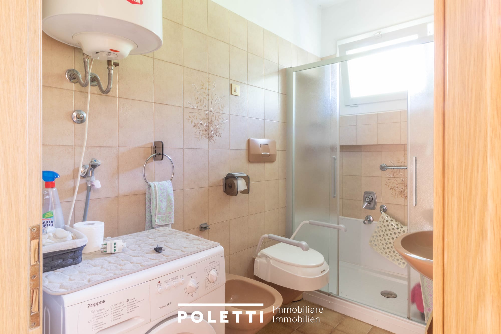Trilocale-con-2-balconi-a-Merano-E280.000-19 Trilocale-con-2-balconi-a-Merano-E280.000-19