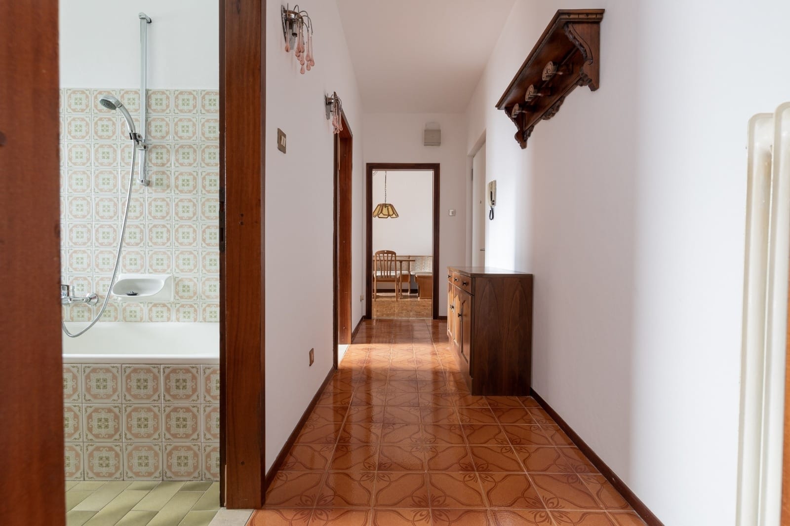 Bilocale-con-cucina-separata-a-Merano-Zona-Untermais-Maia-Bassa-1 Bilocale-con-cucina-separata-a-Merano-Zona-Untermais-Maia-Bassa-1