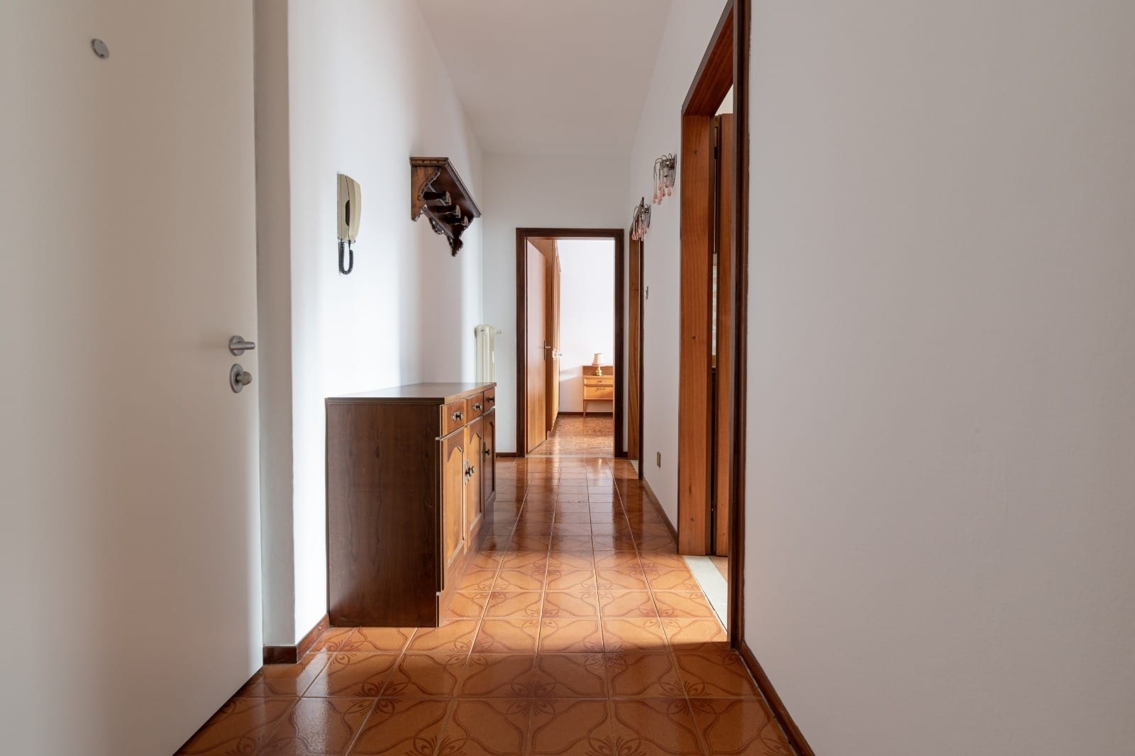Bilocale-con-cucina-separata-a-Merano-Zona-Untermais-Maia-Bassa-7 Bilocale-con-cucina-separata-a-Merano-Zona-Untermais-Maia-Bassa-7